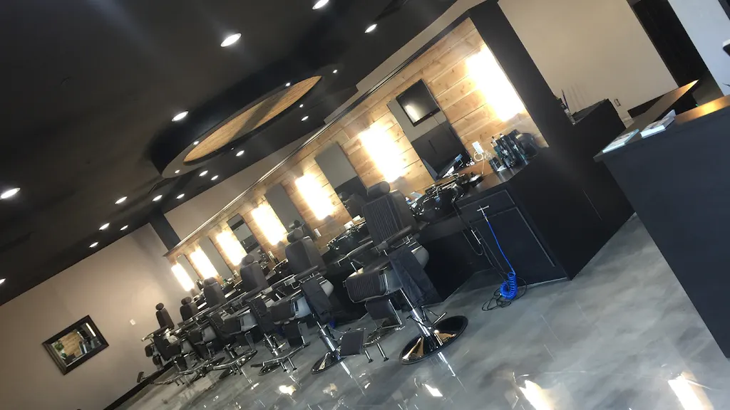 JRoyals Barbershop — Barber shop in Fresno