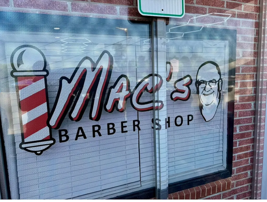 Mac's Barber Shop — Barber shop in Knoxville
