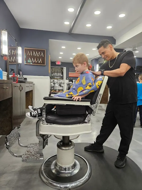 Gentlemen's — Barber shop in Easton