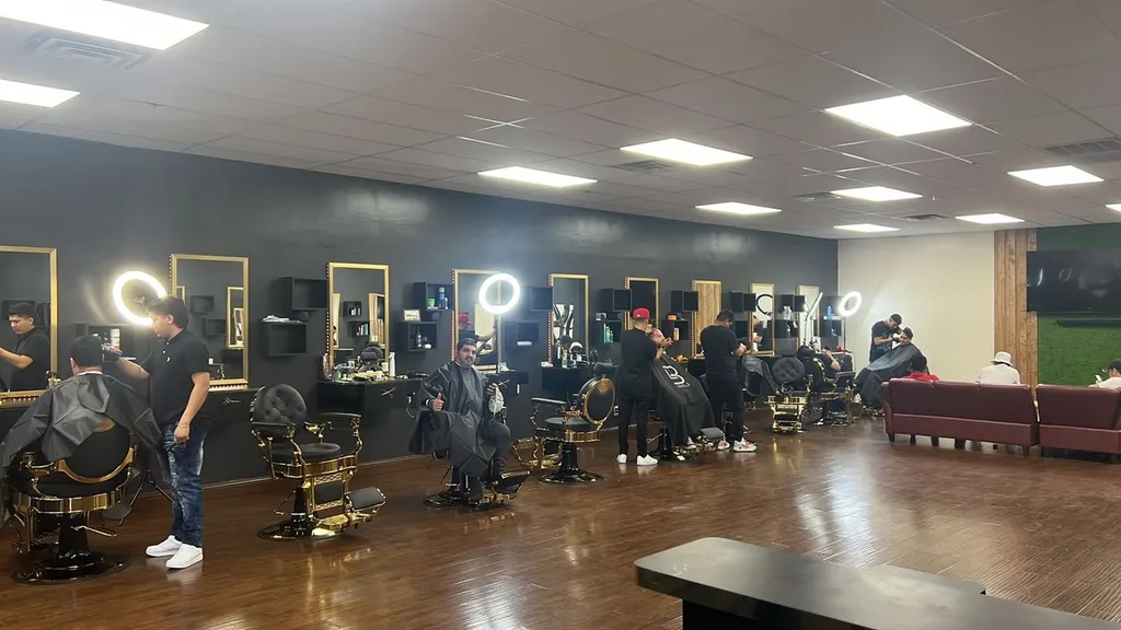 Vicent Barbershop & Salon — Barber shop in Dallas