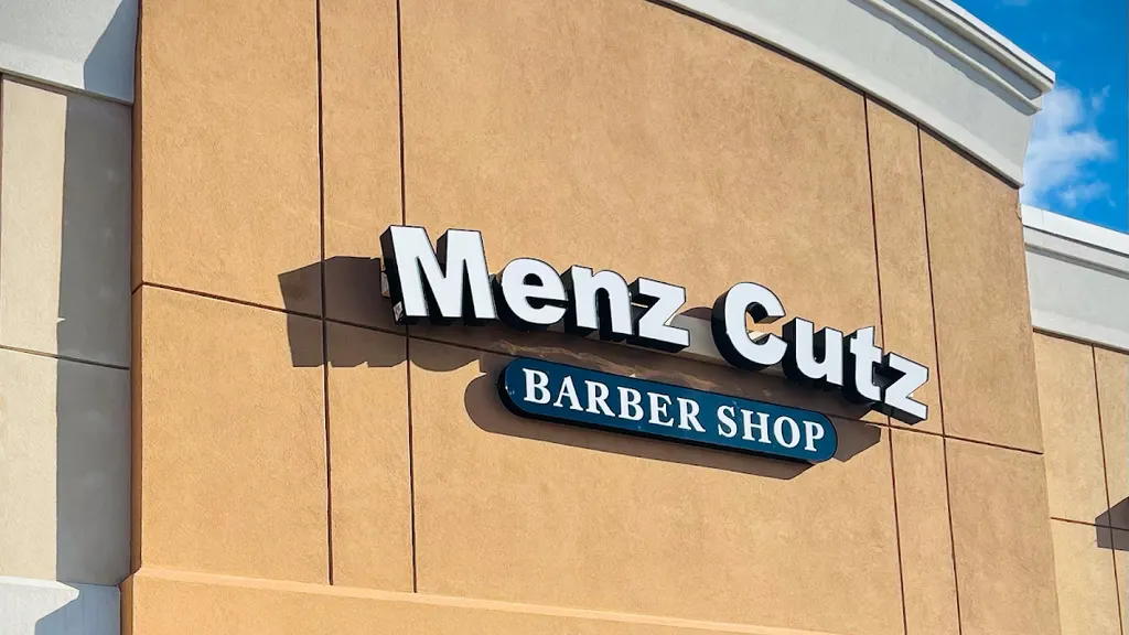 Menz Cutz Barber Shop — Barber shop in South Ogden