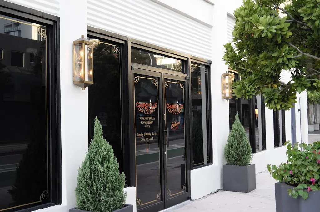 Churchills BarberShop — Barber shop in Miami