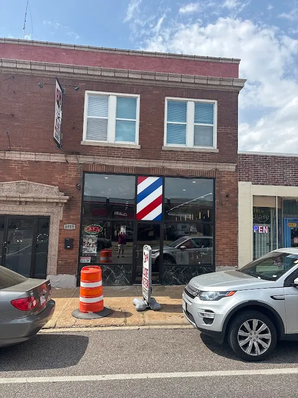 Blade Master Barber Shop South City — Barber shop in St. Louis