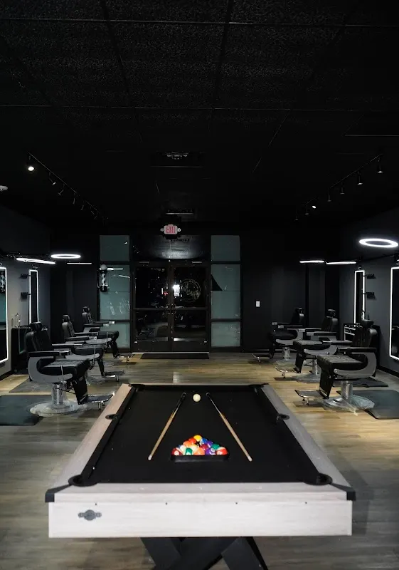 Avex Barber Lounge — Barber shop in Lawrence Township