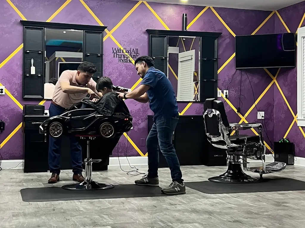 ANGELS’ — Barber shop in Westport