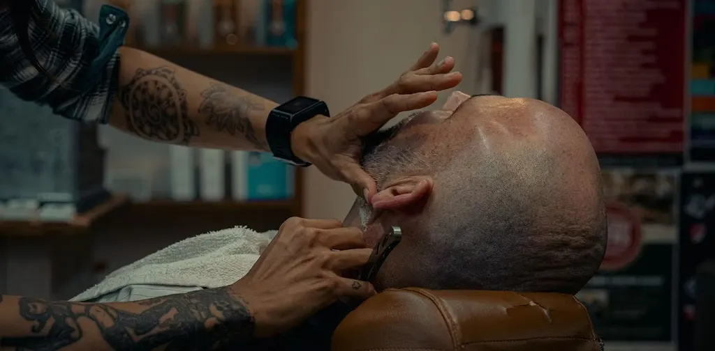 Cutthroat Barbers - Houston Barbershop - Haircut for Men — Barber shop in Houston