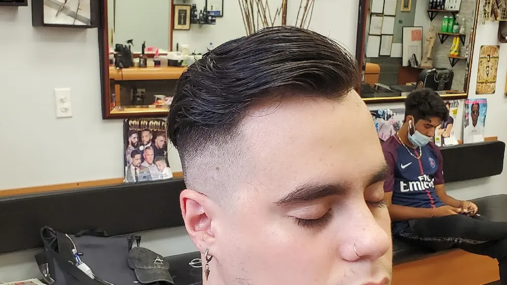 Grand Cutters Barber Shop Inc — Barber shop in New York