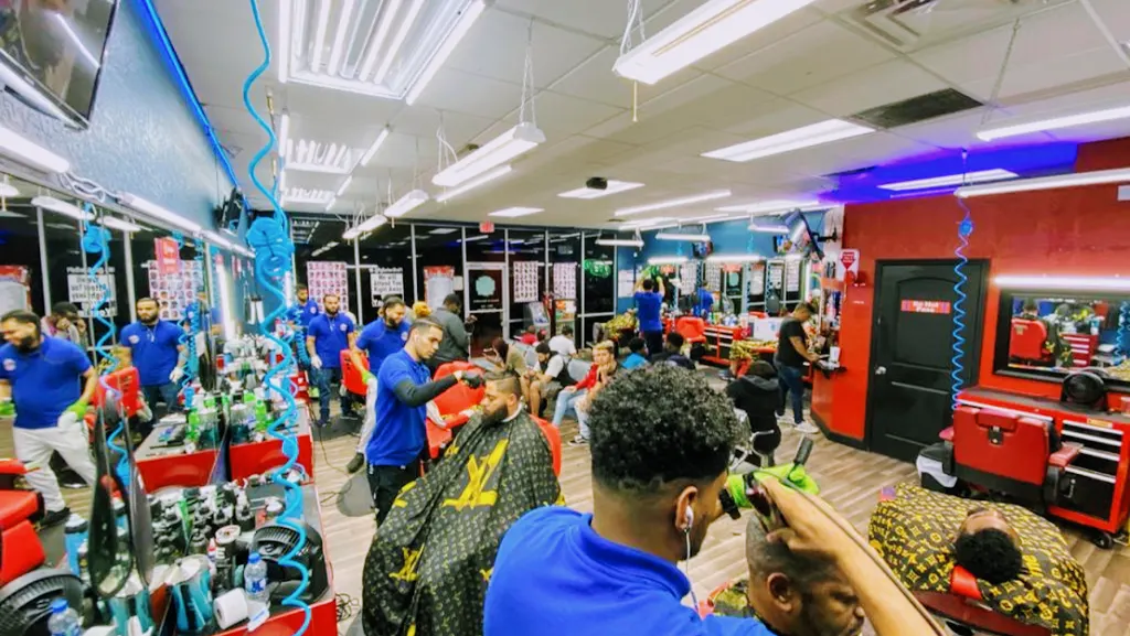 RG BARBER SHOP — Barber shop in Orlando