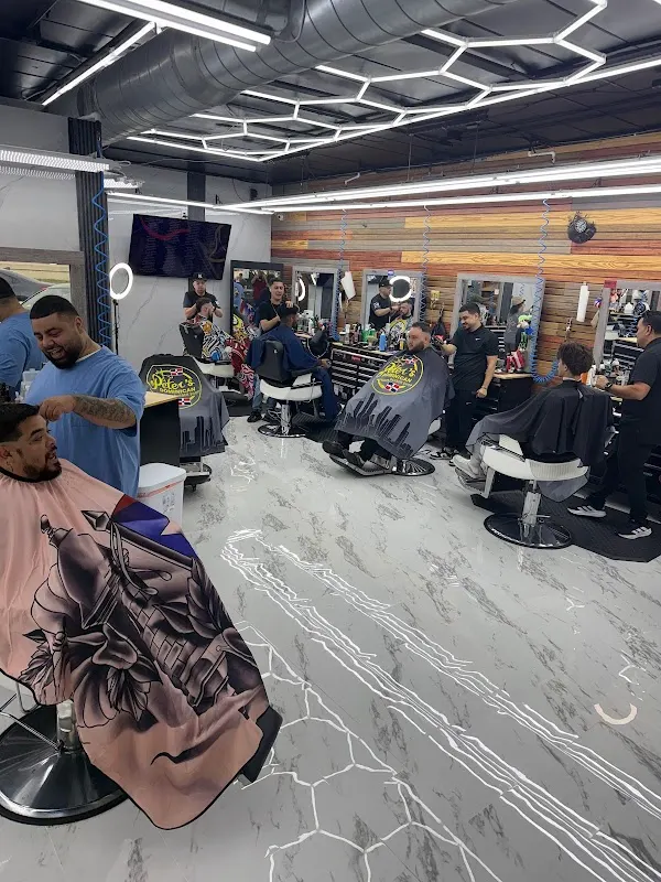 Peters Dominican Barber Shop — Barber shop in Houston