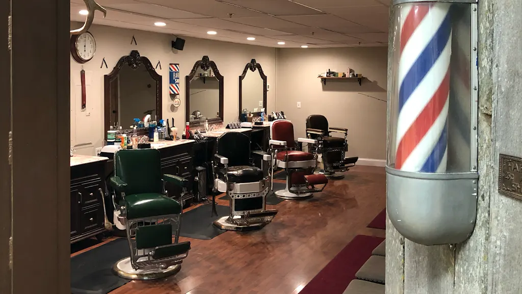 T.L Slicks Barbershop — Barber shop in Kalispell