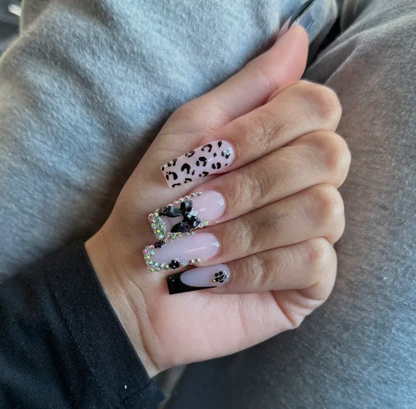 Nails For You — Nail salon in Greenville