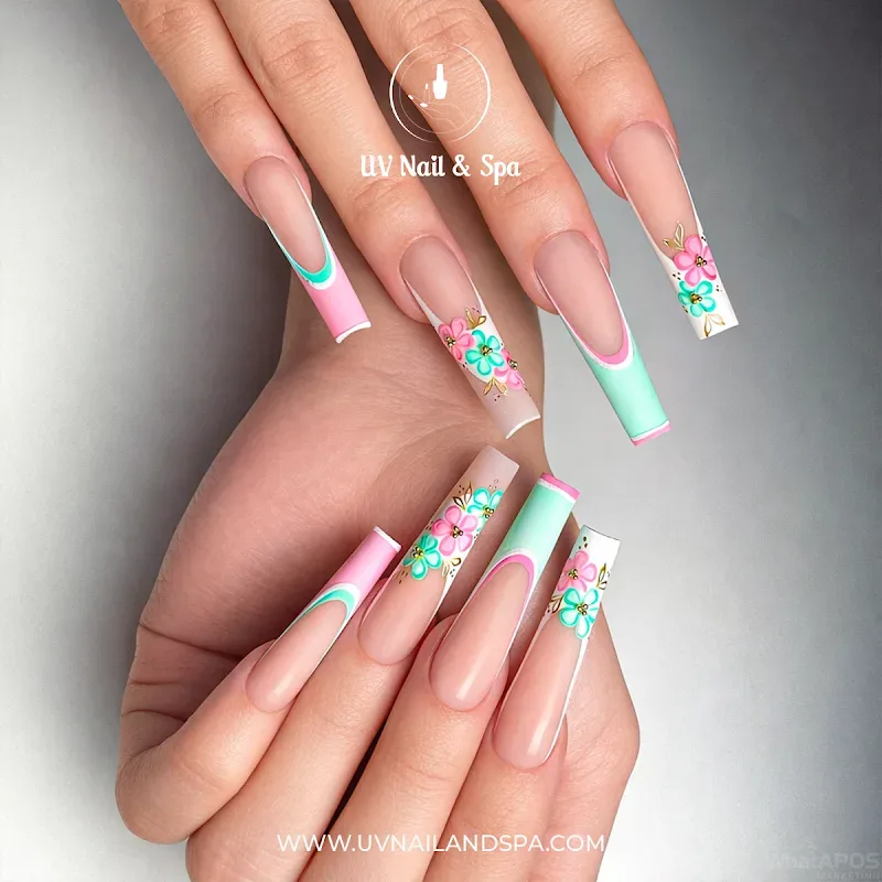 U V Nail & Spa — Nail salon in Lillington
