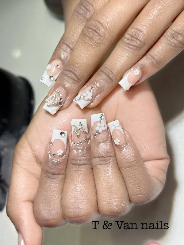 T & Van nails — Nail salon in Fredericksburg