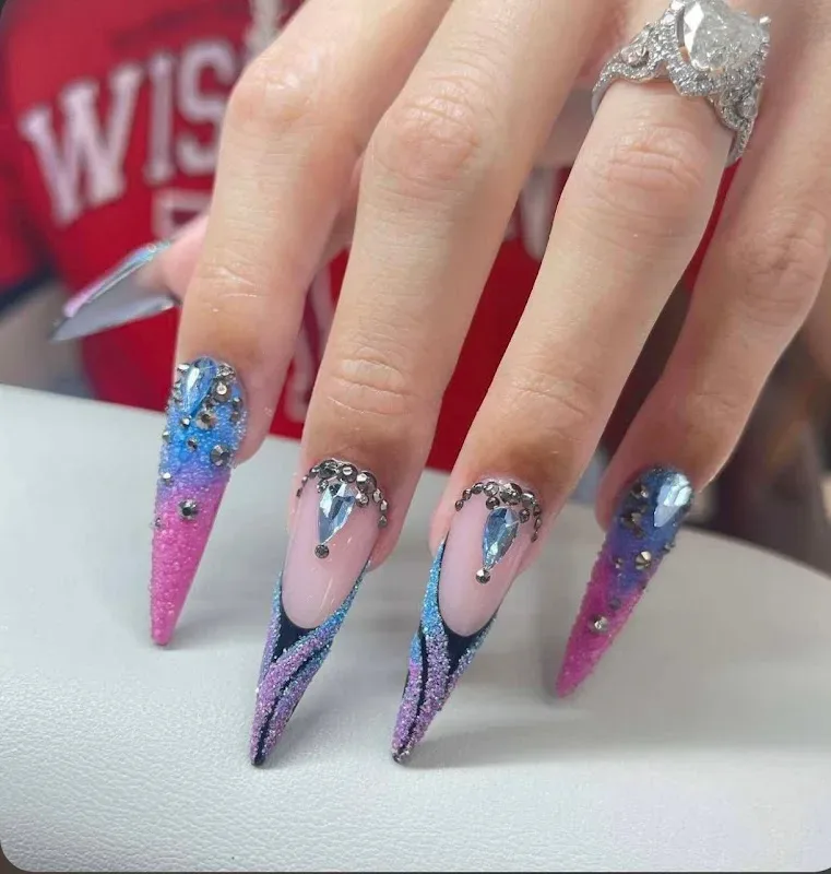 Top Prestige Nails — Nail salon in Canton Township