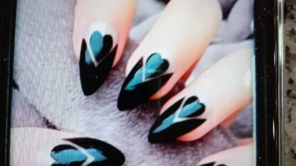 Sassy Nails Salon — Nail salon in Sevierville