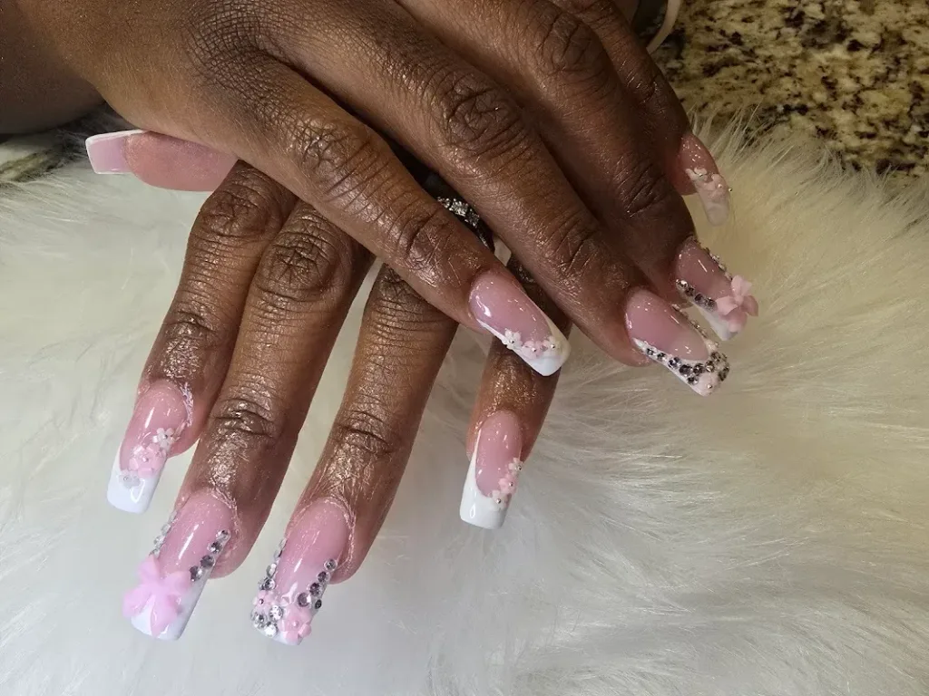 Vinci Nail Spa — Nail salon in High Point