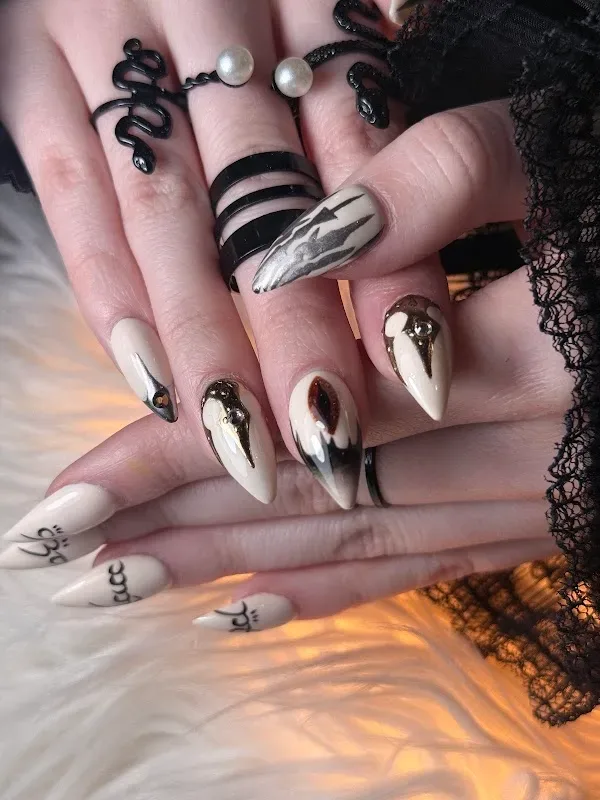 Demi's Nails — Nail salon in Albuquerque